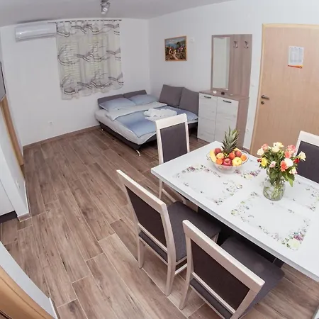 Appartement Mijo, Biograd Na Moru