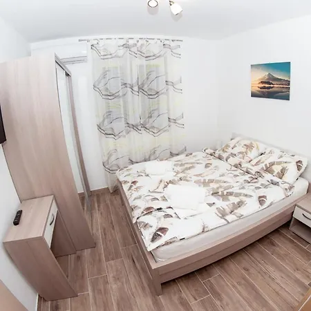 Apartament Mijo,