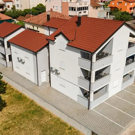 Mijo, Apartament