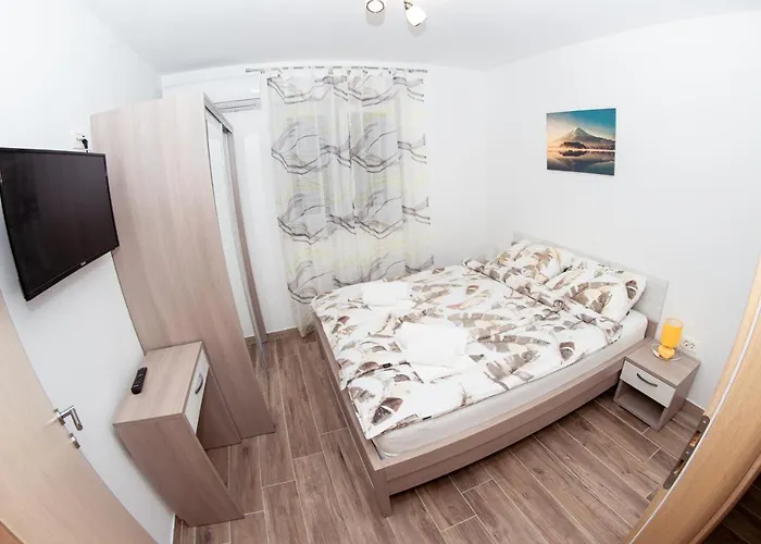 Апартаменты Mijo,