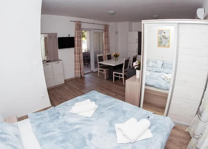 Mijo, Апартаменты *