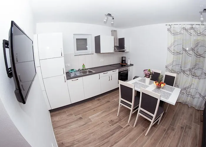 Апартаменты Mijo,